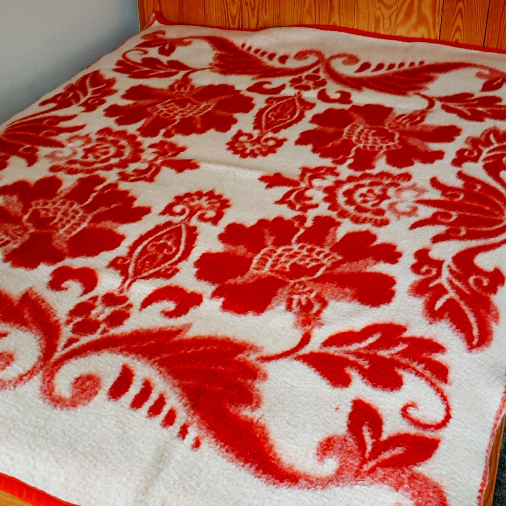 Vintage 100% camel wool blanket - Picture 3 of 7